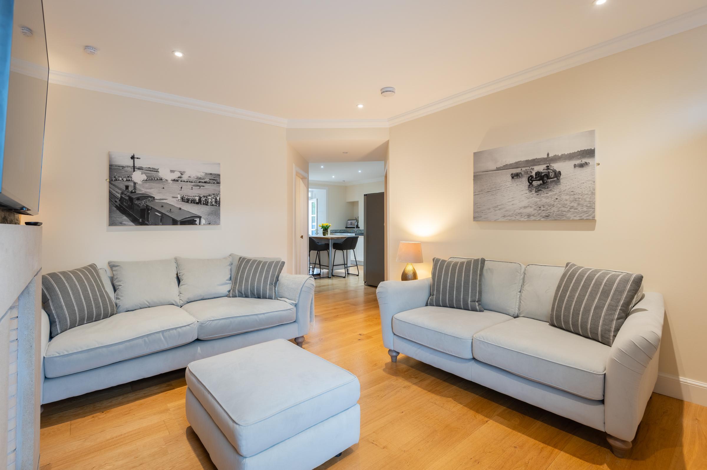 138 North Street - Luxury 2 Bed 2 Bath With Secret Garden, Summerhouse, Putting Green 세인트앤드루스 외부 사진